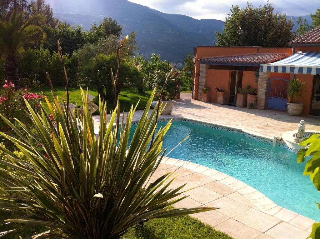 Villa Cyriel Contes  Bagian luar foto